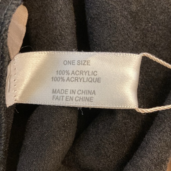 Unique Shawl/Vest - Picture 11 of 15